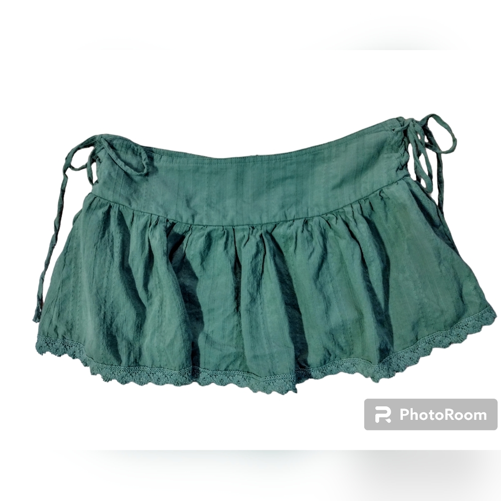 🌷🌷MaxRave adorable green skirt